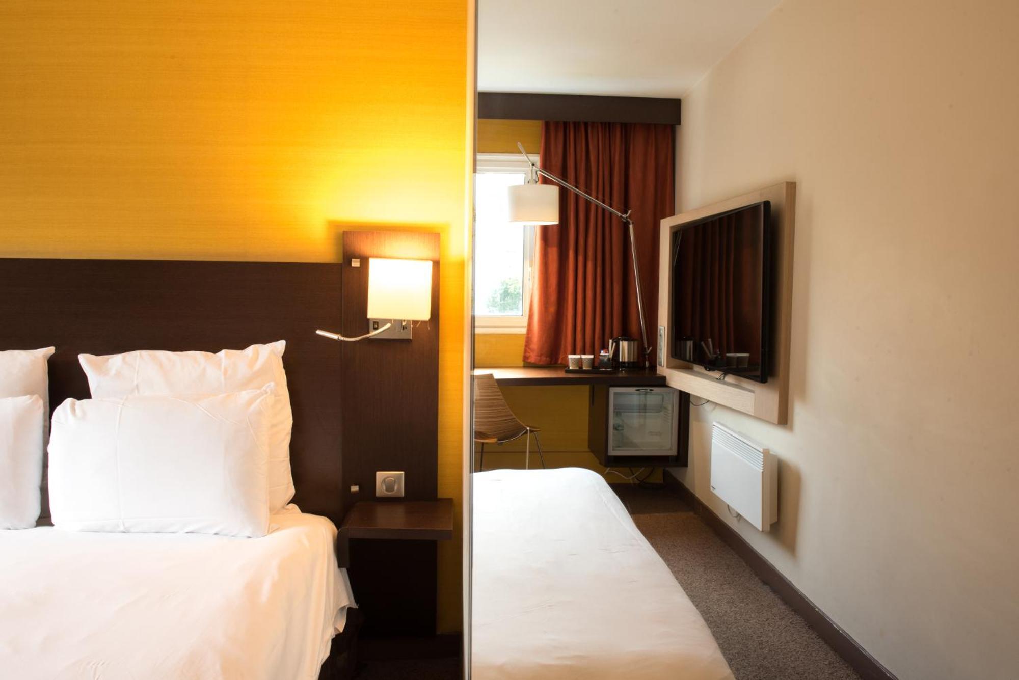 Mercure Paris Porte de Pantin Quarto foto